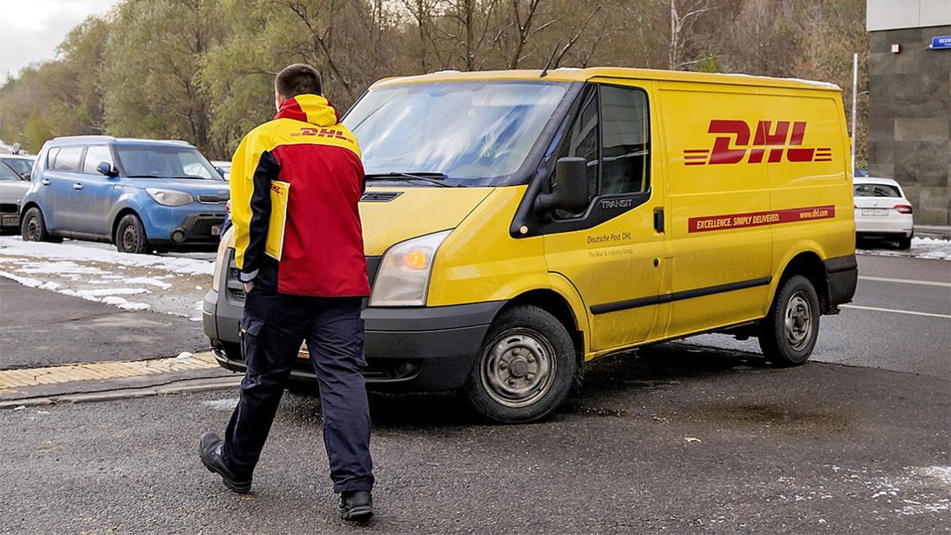 DHL приостановит доставку по России с 1 сентября
