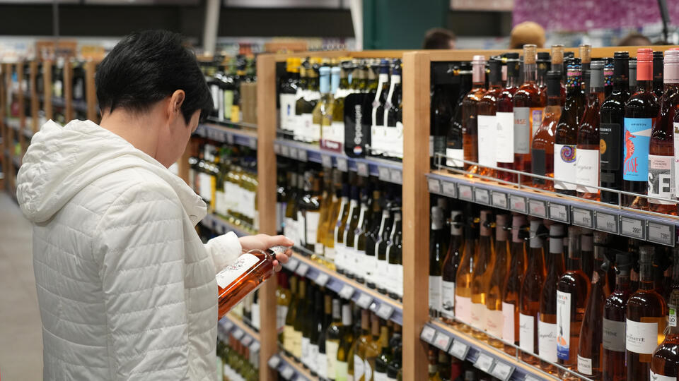 Новое поднятие минимальных розничных цен на алкоголь